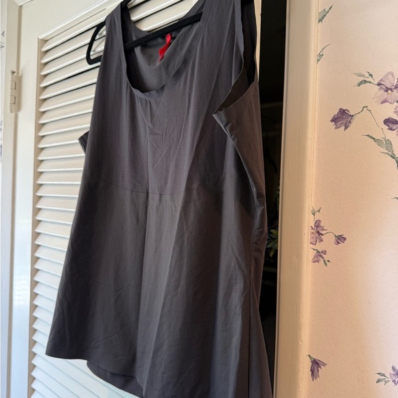 NWOT SPANX Black Trust Your Thinstincts Tank in Size 2X - Picture 2 of 9